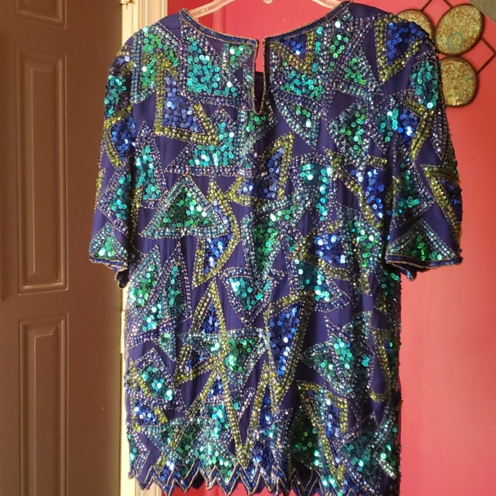 Blouse - Picture 2 of 3
